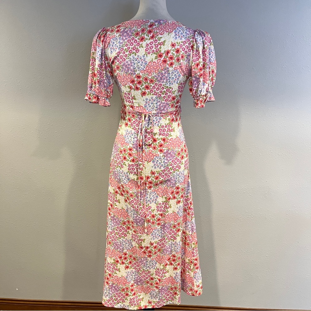SO short sleeve v-neck floral midi dress size extra small - Picture 7 of 15
